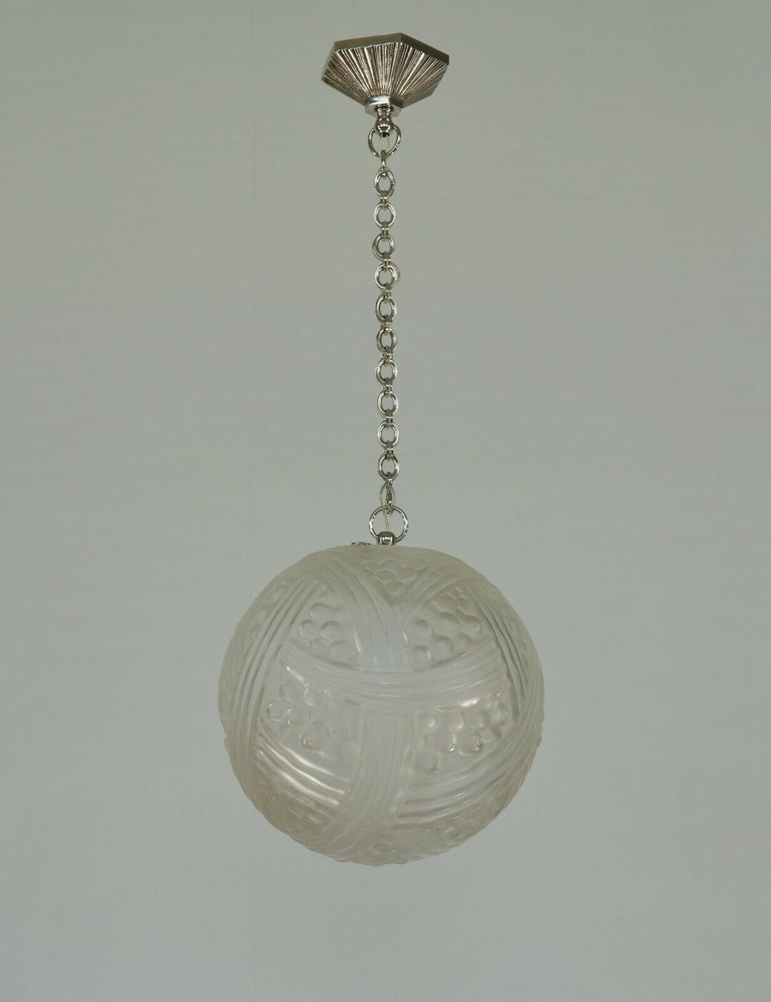 HETTIER & VINCENT : a pair of French 1930 ART DECO PENDANT S . chandelier HANOTS