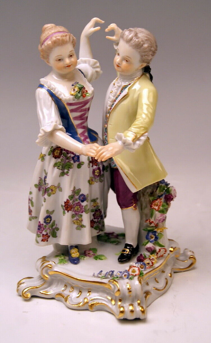邁森 MEISSEN マイセン FIGUR TANZPAAR KNABE MIT MÄDCHEN DANCING COUPLE MNR:L174 UM 1930