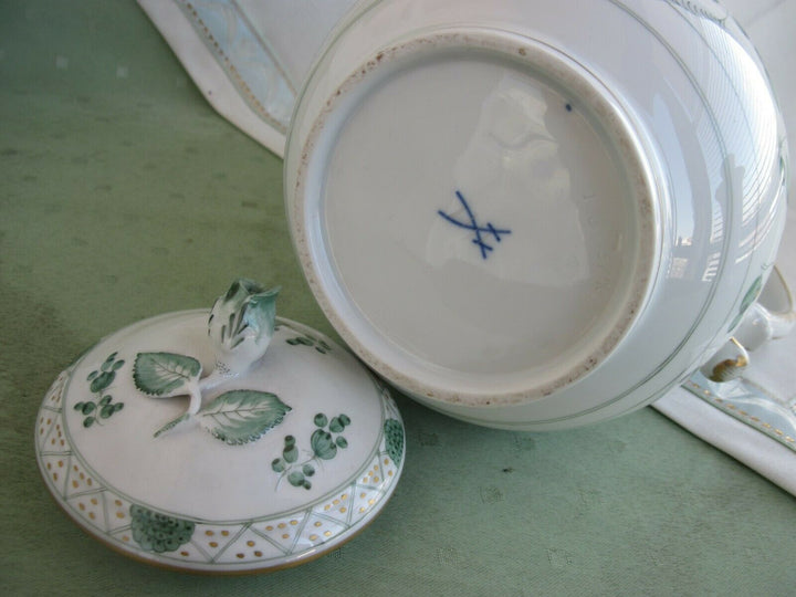 Schöne Meissen Kaffee-Kanne in Dekor Indisch Grün
