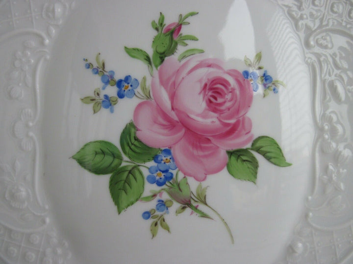 Schöne große Meissen Bildplatte mit Rote Rose und Vergissmeinicht