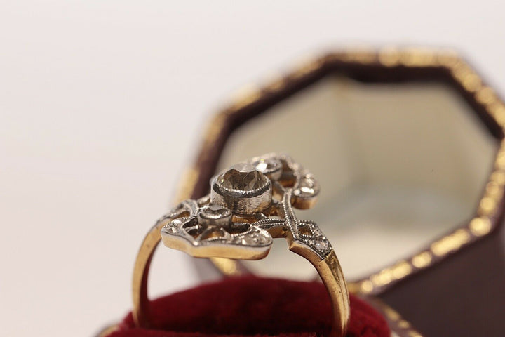 アンティーク 18K ナチュラルオールドカットダイヤモンドのヴィクトリアンリング