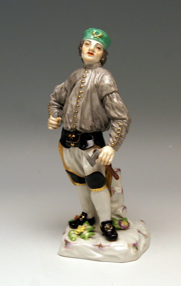 マイセン人形(MEISSEN) 職人と農民シリーズより「鉱夫の監督」