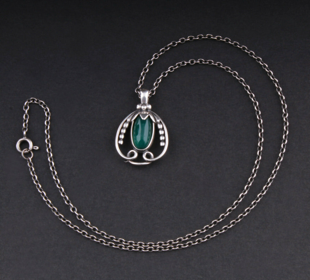 GEORG JENSEN Sterling Pendant Of The Year 1990, Silver, Green Agate. 3412190.