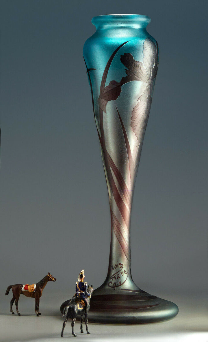 ミューラー兄弟　花瓶　アイリス