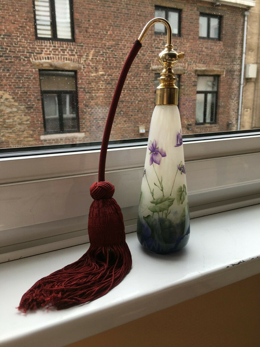 ドーム兄弟（ドームナンシー）スミレの花の香水瓶