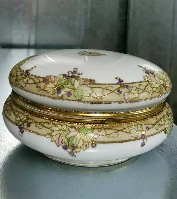 Antique Nippon Hand Painted Humidor Bowl Gilt Gold Grape Morimura Bros Vintage