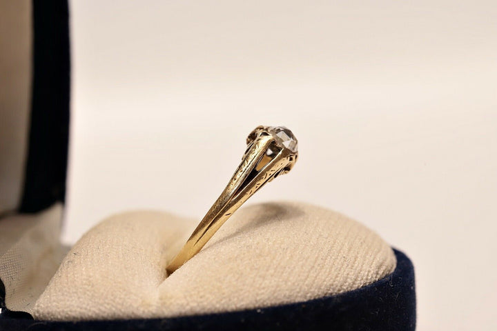 アンティーク 18K ナチュラルローズカットダイヤモンドのソリテールリング