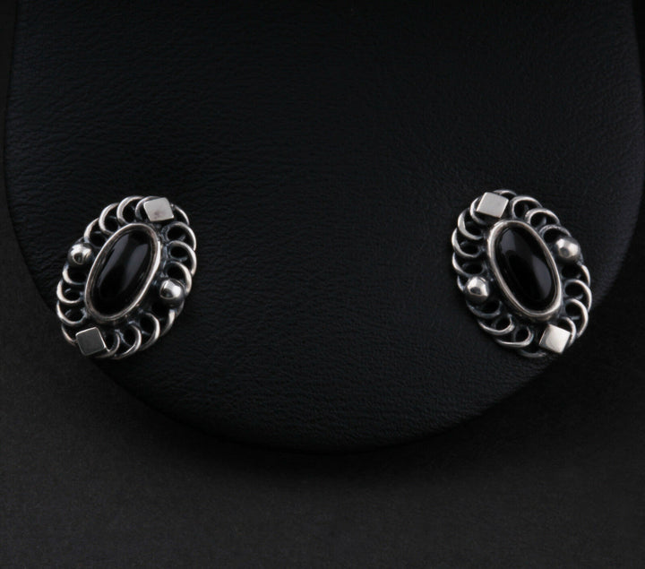 ジョージジェンセン(Georg Jensen)　シルバーイヤリング　ブラックオニキス　2004年