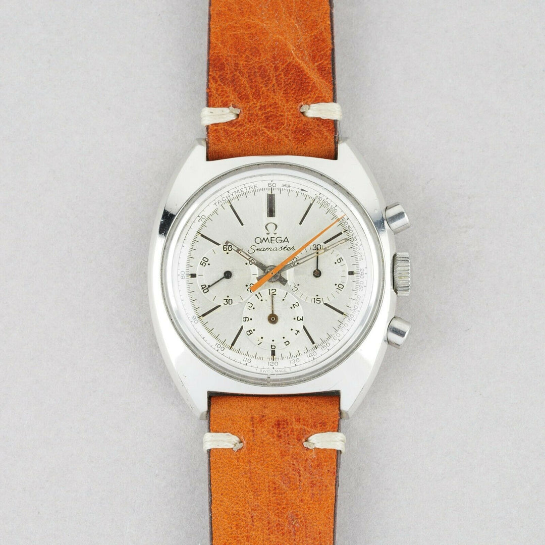 OMEGA SEAMASTER VINTAGE CHRONOGRAPH WRISTWATCH REF. 145.016-68 CIRCA 1960S