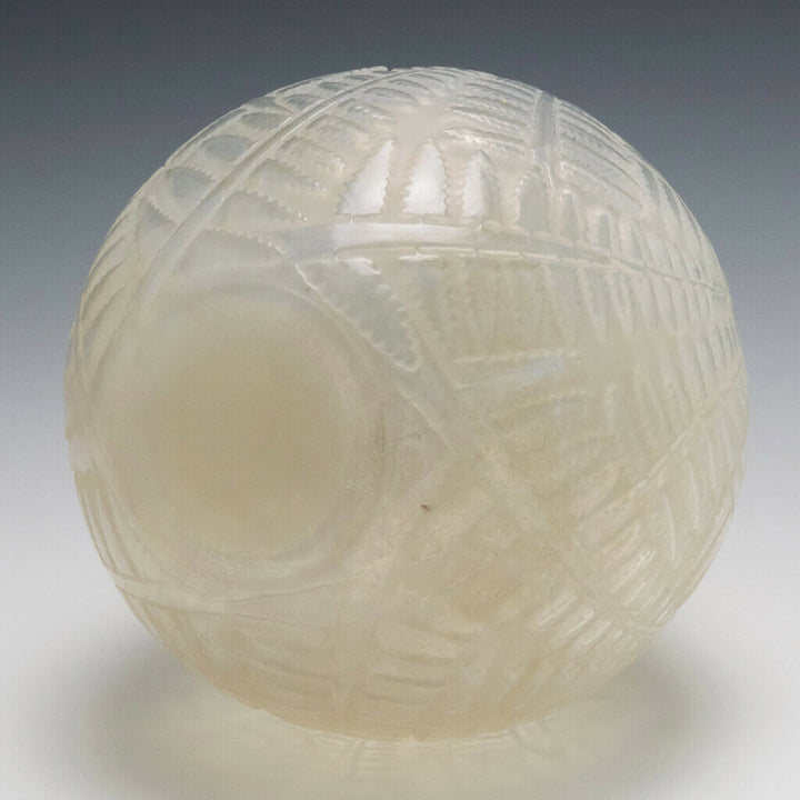 Opalescent Rene Lalique Espalion Vase Designed 1927 Marcilhac 996
