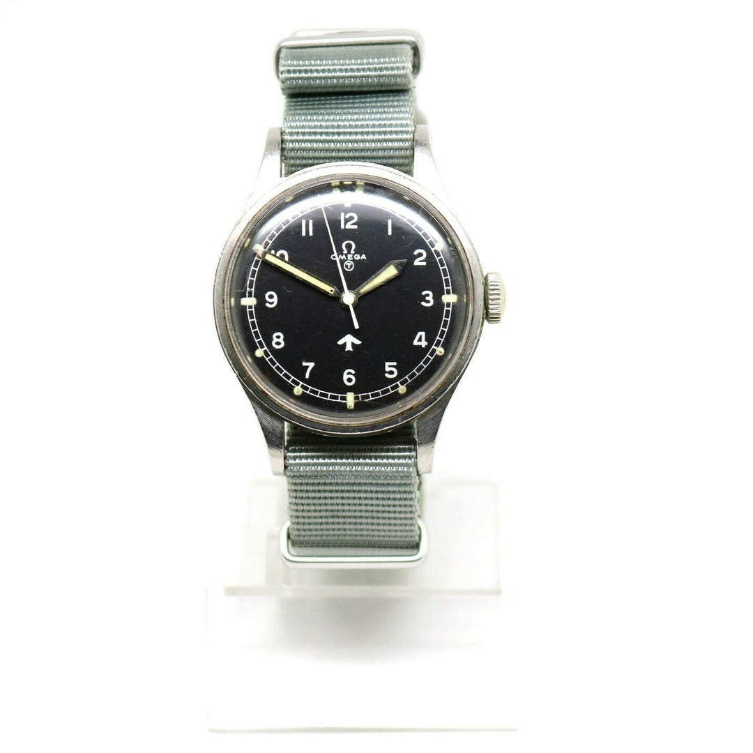 ヴィンテージ　オメガ　ミリタリーパイロットウォッチ　イギリス空軍RAF 6B/542フォットアロー　1953年製