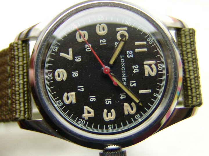 ヴィンテージ 第二次世界大戦期 34mm ロンジン パイロット ミリタリー アワード 腕時計 1942-1951 – アンティークテーブルウェア