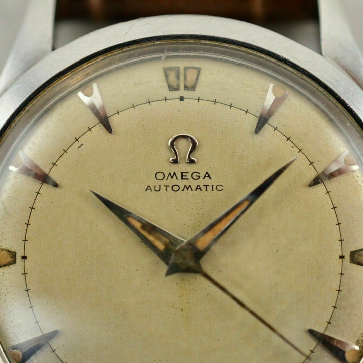 Vintage C.1947 Omega Automatic Bumper ref. 2582-3 cal. Ω 351 watch in steel