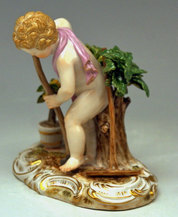 MEISSEN FIGUR VIER ELEMENTE DIE ERDE 4 ELEMENTS KÄNDLER EARTH NR: C100 UM 1870