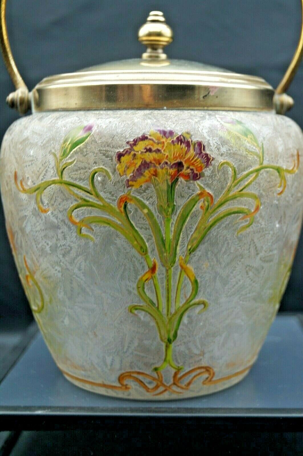 オールドバカラ　エグランチエ　アイリスの花が描かれたビスケットジャー