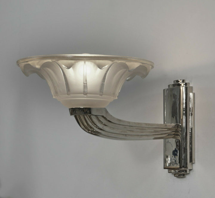EZAN : a pair of French 1930 Art Deco wall sconces ......... EJG Gauthier France