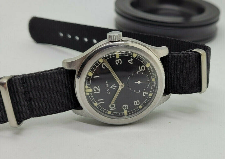 1940年代 WW2 シーマ ミリタリー ダーティ・ダース　ブラックダイヤル メンズ 腕時計 P14392 19392