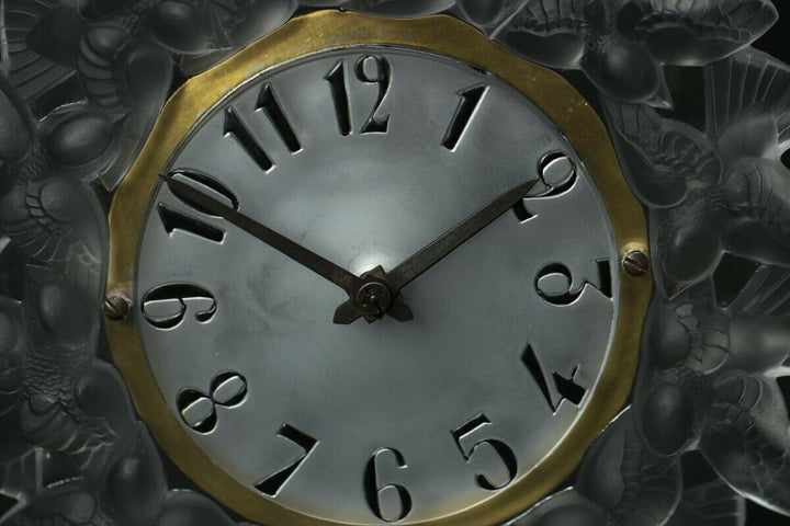 Rene Lalique Frosted Glass Roitelets Clock