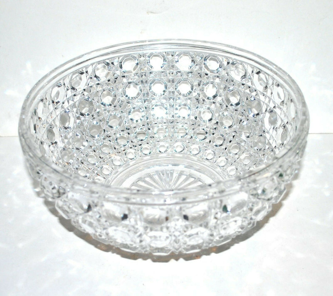 BACCARAT Grande coupe Saladier Diamants Pierreries en cristal moulé signé 23x11