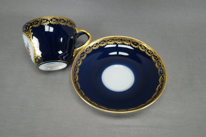 KPM Berlin Hand Painted Floral Floral Cobalt & Gold Tea Cup & Saucer E