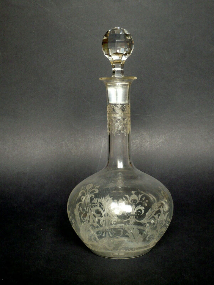 Carafe en cristal de BACCARAT service OSTENDE début XXème siècle