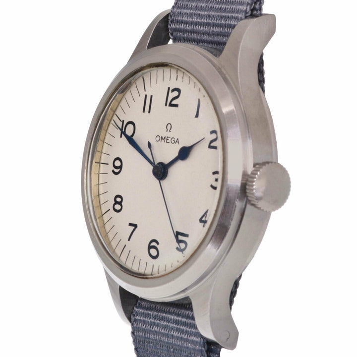 ヴィンテージ　オメガ　イギリス軍　ミリタリーウォッチRAF6B/159 4894 1956年製