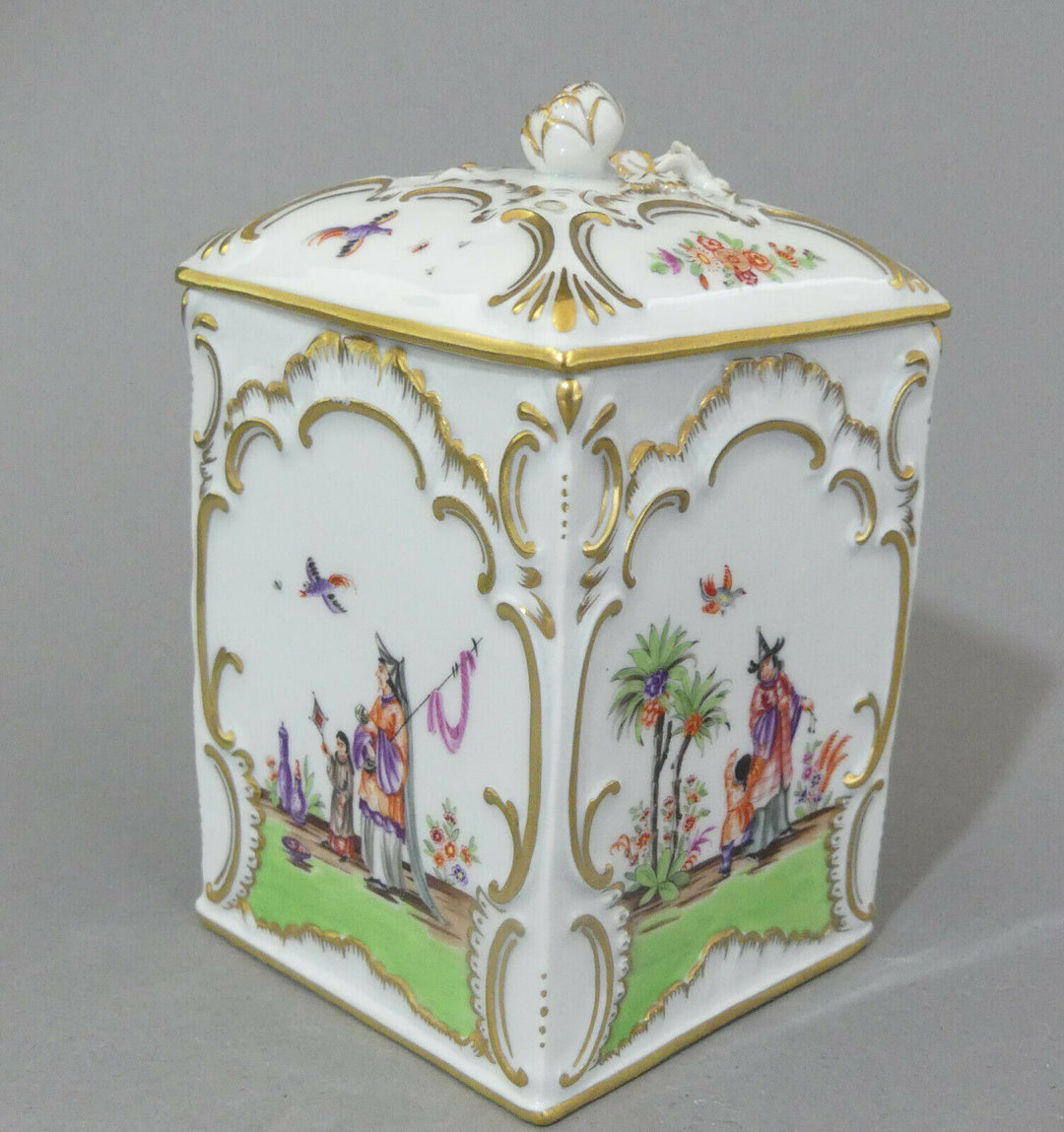  ⚔ Meissen quadr. Teedose Hoeroldt Chinoiserien H.14cm 1.Wahl TOP Pfeifferzeit