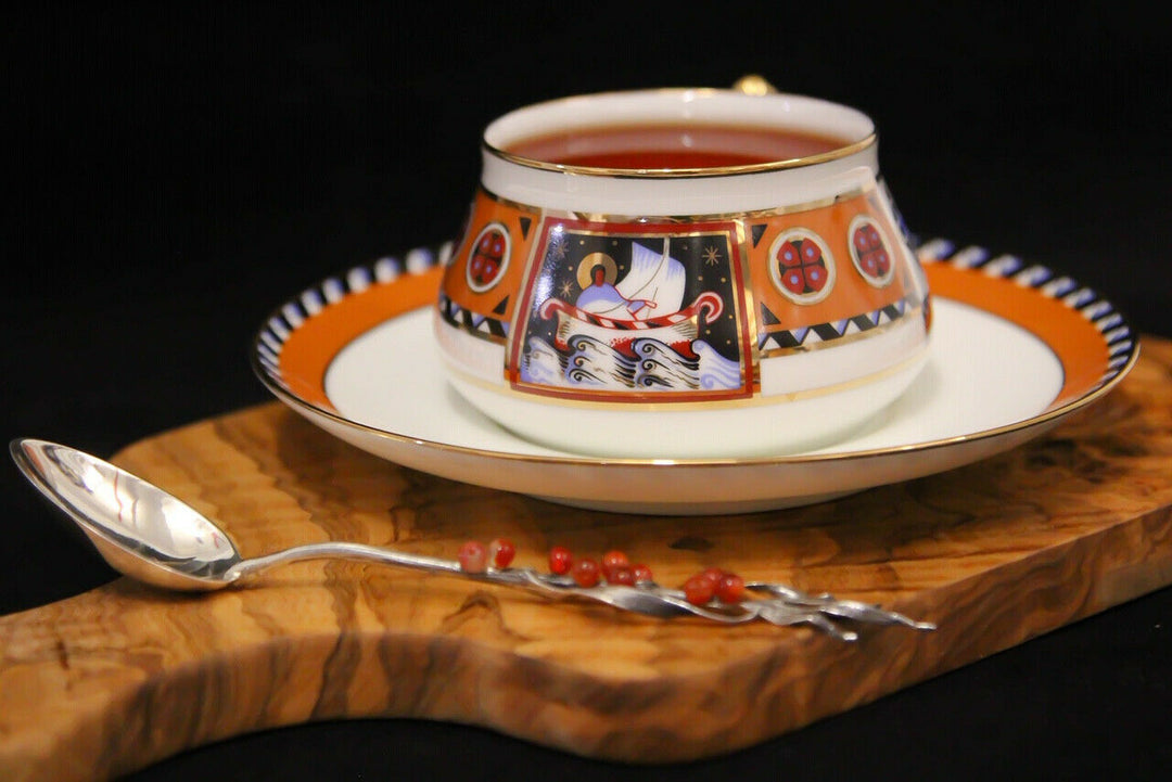 Vasilisa Teacup & Saucer by Imperial Lomonosov Porcelain LFZ Russia