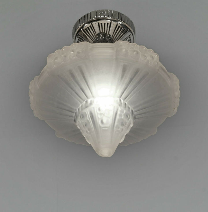 HETTIER & VINCENT : flush mount ..............