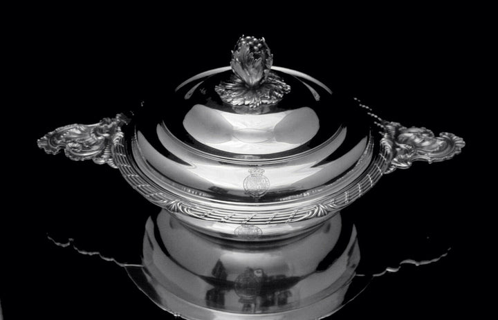 ODIOT, 2 COVERED 950 STERLING SILVER LOUIS XVI VEGETABLE SERVERS 1850-1899 BOWLS