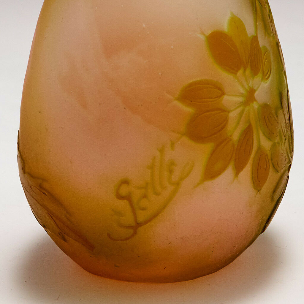 A Galle Cameo Glass Vase 1905-08
