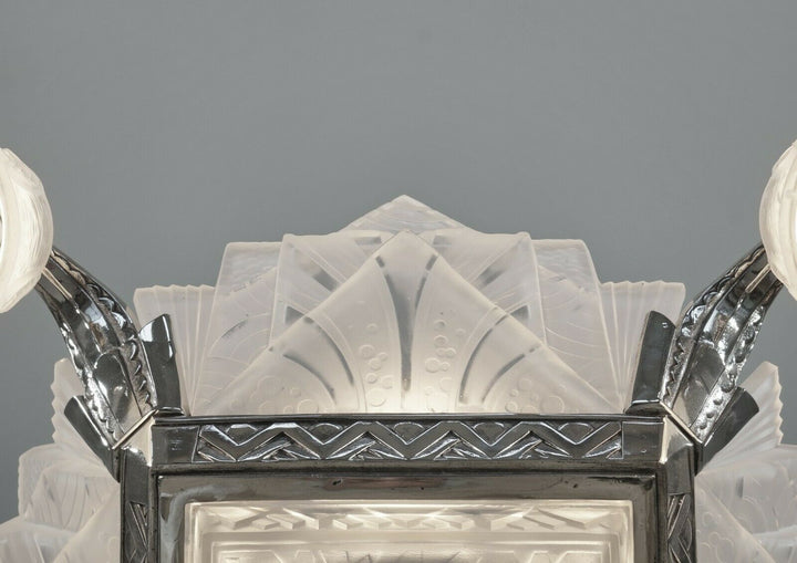 H.PETITOT & Muller frères : FRENCH 1930 ART DECO CHANDELIER ........... France