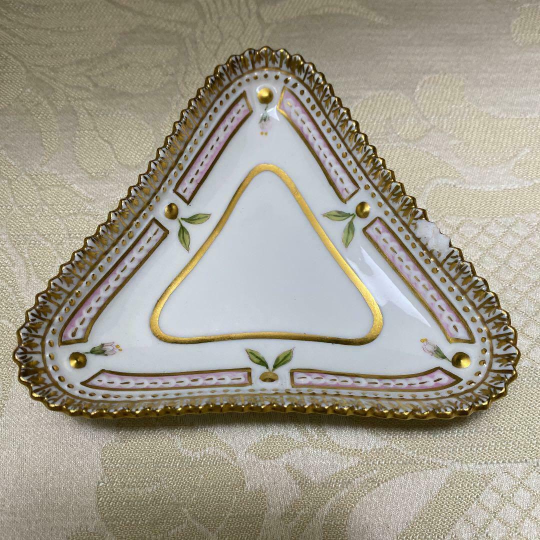 ロイヤルコペンハーゲン　フローラダニカ　トライアングルカスタードカップ＆トレイ　金縁　デンマーク