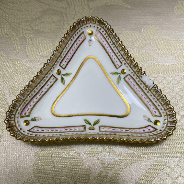 ロイヤルコペンハーゲン　フローラダニカ　トライアングルカスタードカップ＆トレイ　金縁　デンマーク