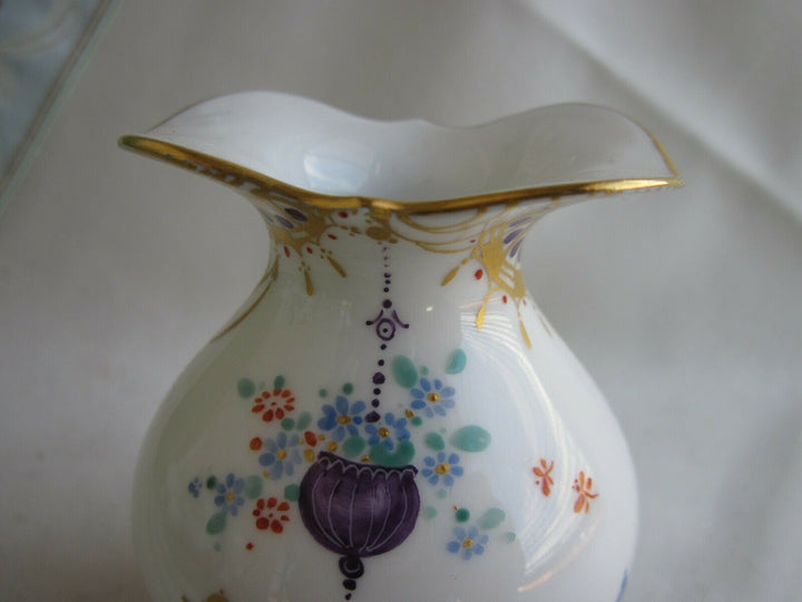 Schöne Meissen Tisch-Vase in Dekor 1001 Nacht