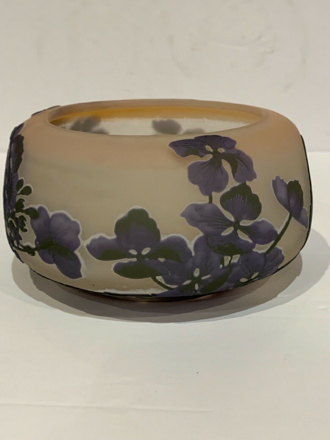 エミールガレ　紫陽花の花が描かれた器型小物入れ