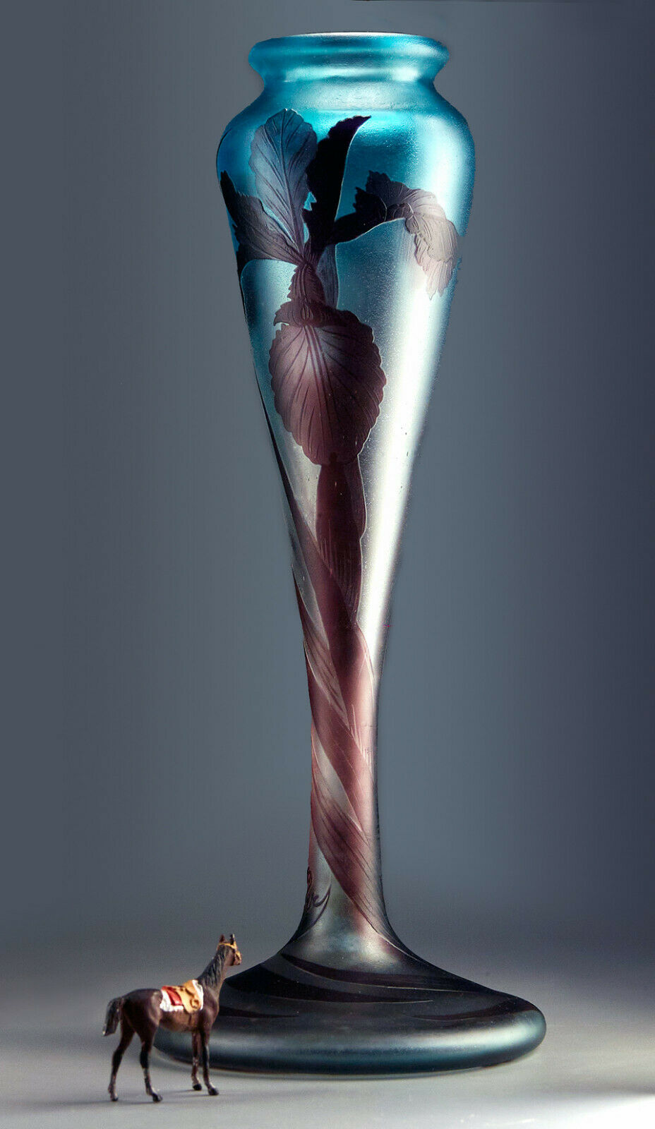 ミューラー兄弟　花瓶　アイリス