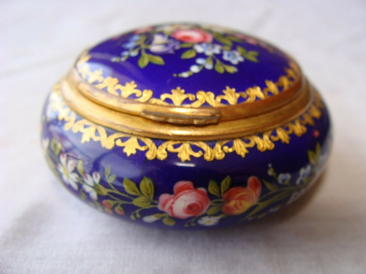 FRENCH 19 CENTURY ENAMEL BRONZE PILL BOX