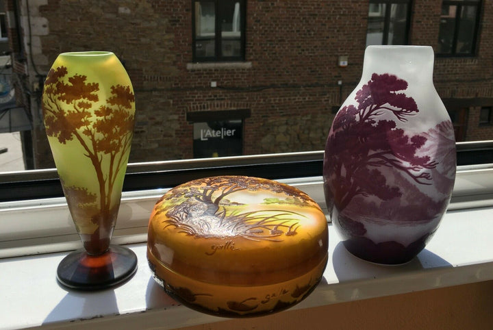 エミールガレ 湖水風景が描かれた小物入れ（ボンボニエール