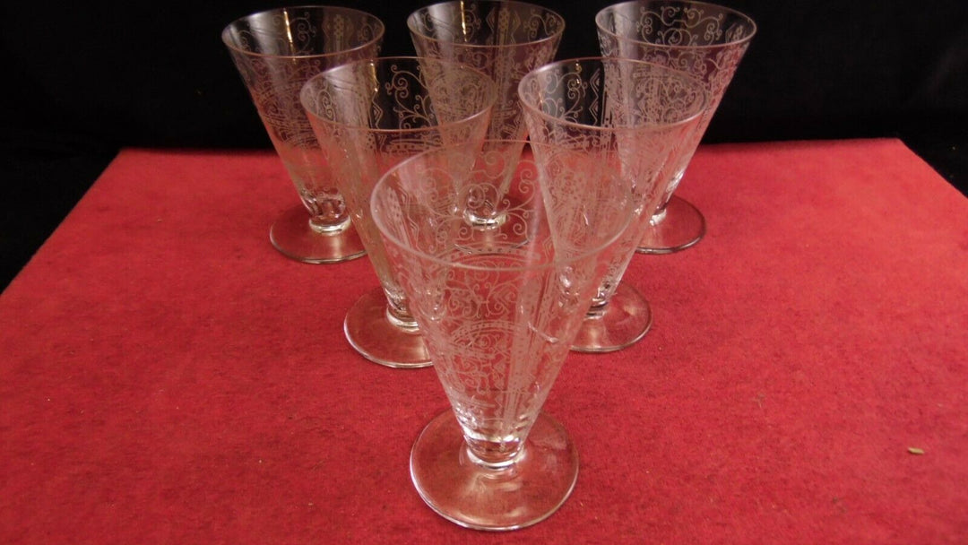Service de 6 verres à vin en cristal de Baccarat modèle Lido, hauteur 10/10.2 cm