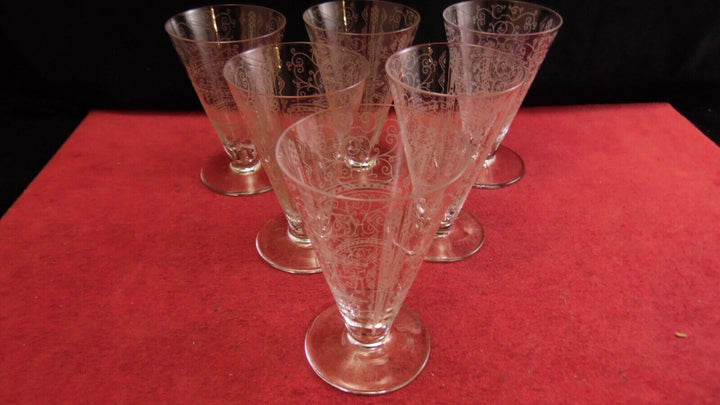 Service de 6 verres à vin en cristal de Baccarat modèle Lido, hauteur 10/10.2 cm