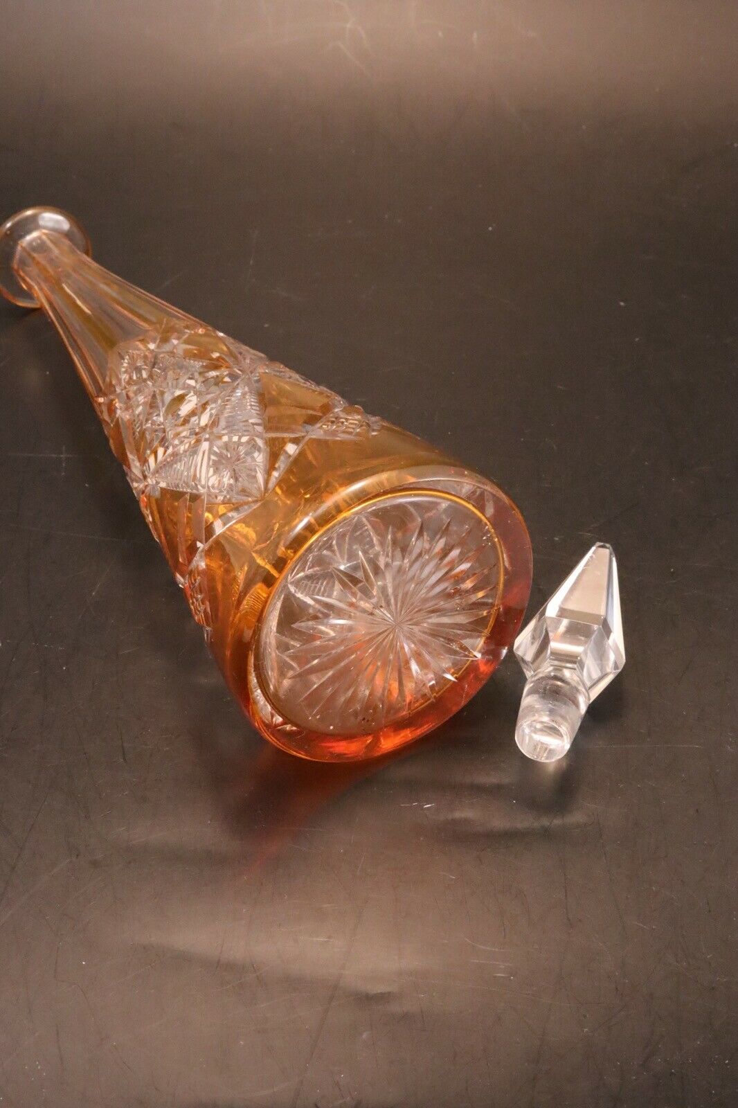 Carafe Baccarat cristal double Overlay taillé Lagny decanter vin du Rhin orange