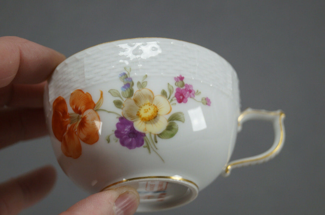 KPM Berlin Hand Painted Dresden Floral Butterfly & Gold Tea Cup & Saucer F