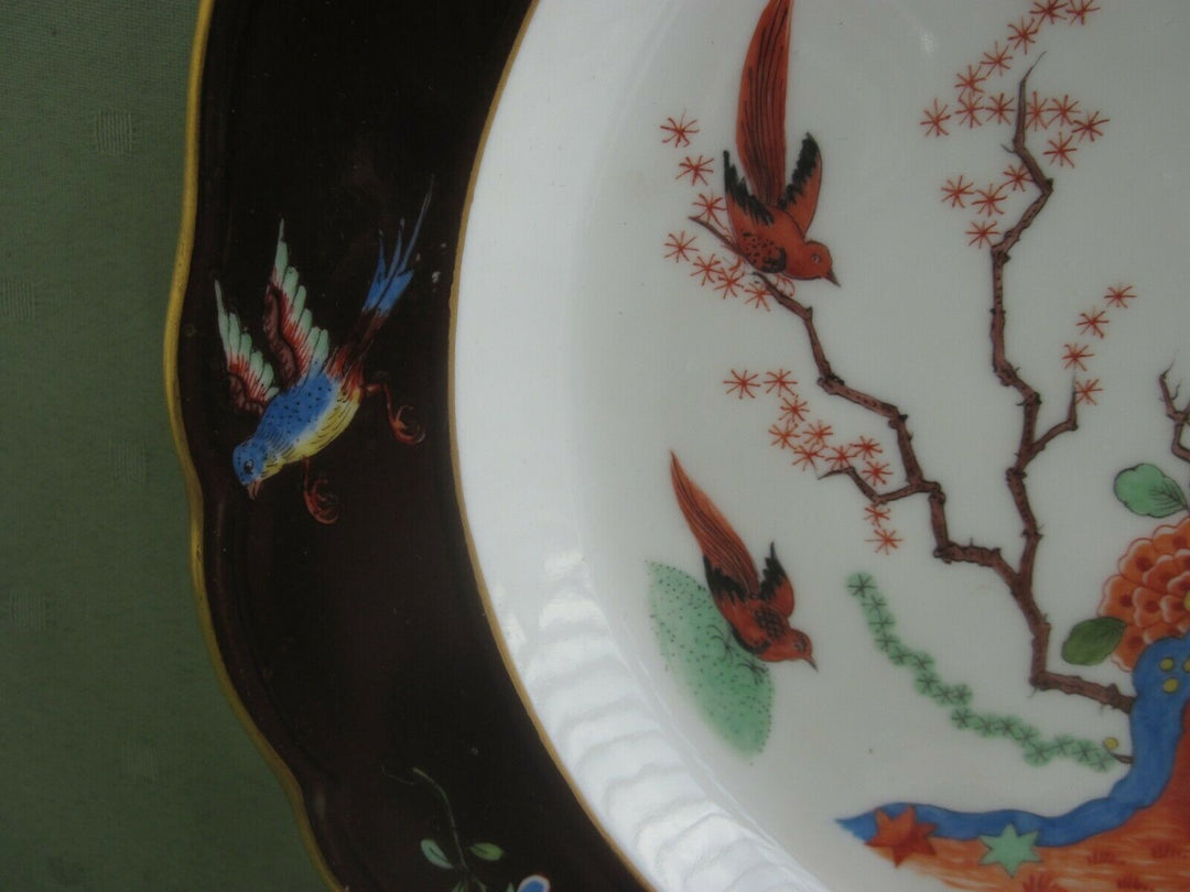 Schöner Meissen Teller mit vielen Indischen Blumen, Kakiemon Malerei