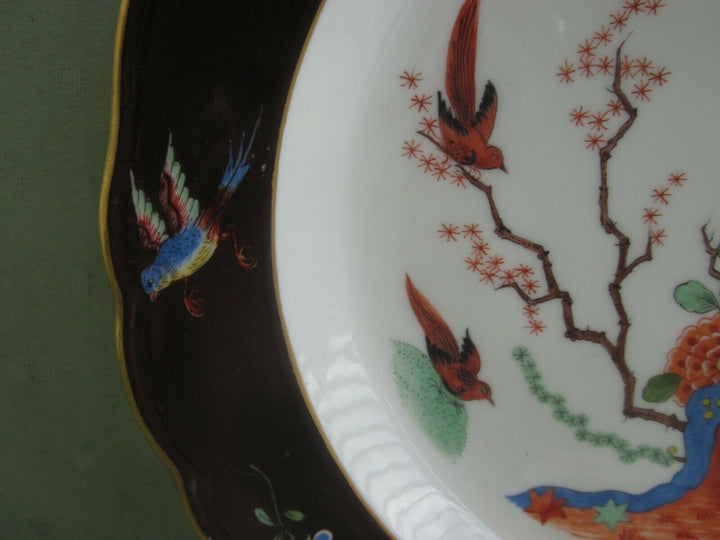 Schöner Meissen Teller mit vielen Indischen Blumen, Kakiemon Malerei
