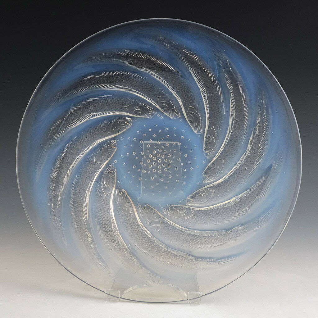 Rene Lalique Poissons Coupe Ouvert Designed 1931