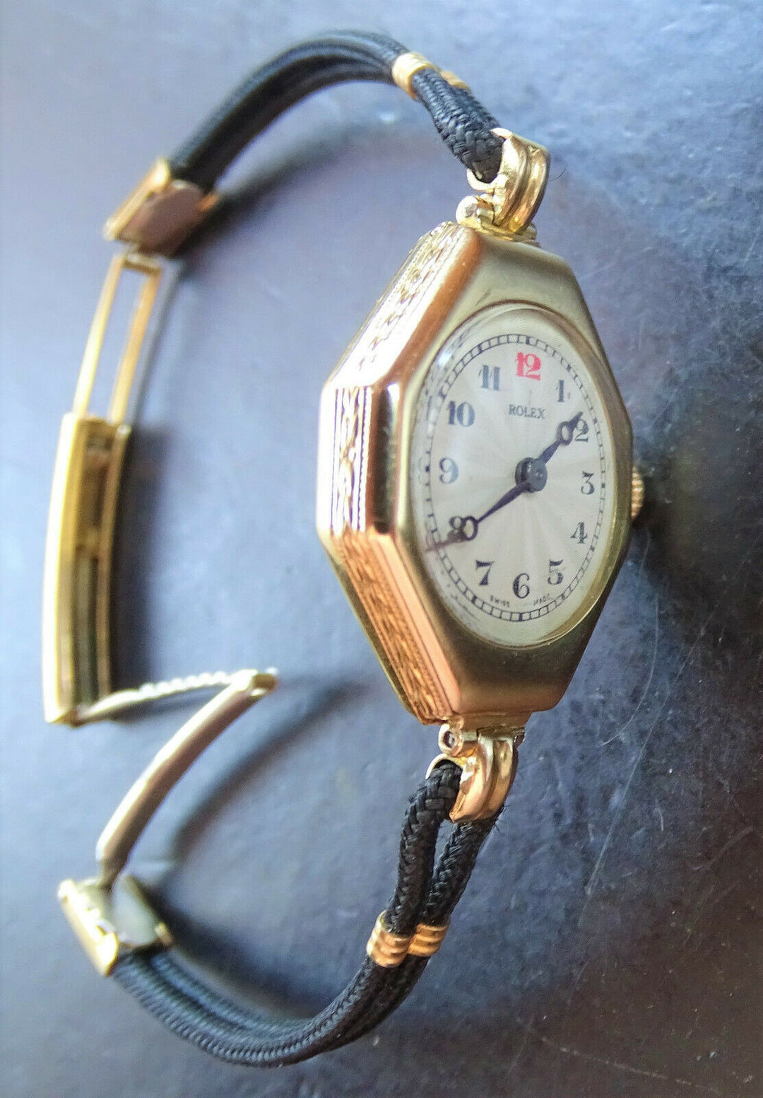 Rolex ♛ Prima Yellow Gold 18K 750 Art Deco Elegant Luxury ledies watch from 1925