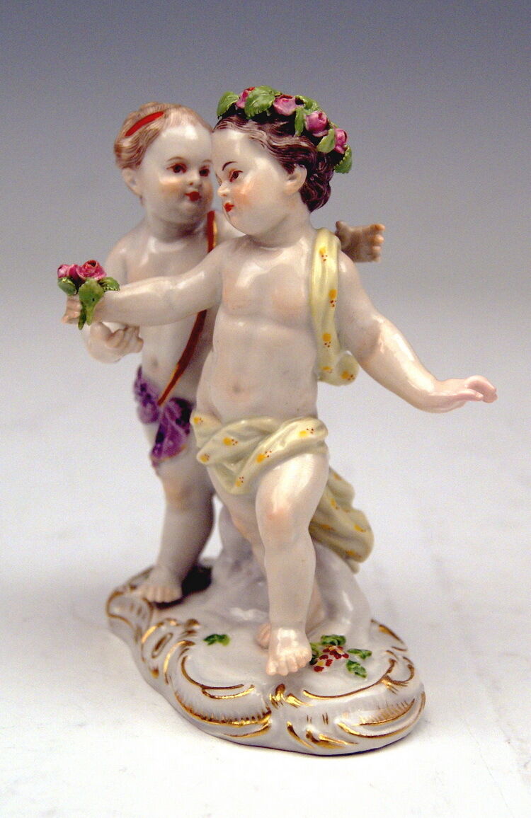 MEISSEN FIGUR GRUPPE TANZENDES PUTTI PAAR 2 OF DANCING CHERUBSMNR: 2990 UM 1900