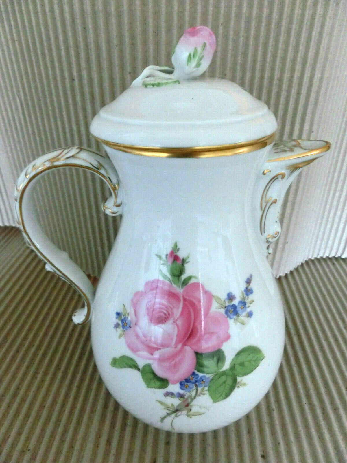 マイセン(Meissen) コーヒーポット ピンクローズ・勿忘草 金縁 1級品