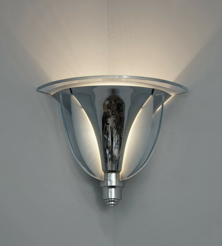 1930フランスアールデコ、モダニスト調コーナーブラケットライト（ペア）